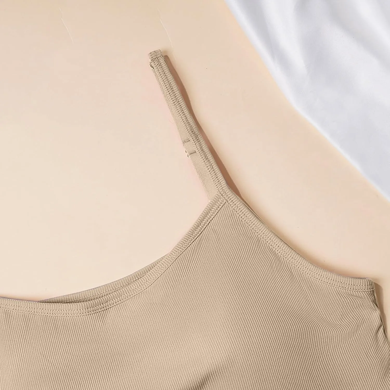 2025 Womens Tank Tops with Built in Bra Casual Scoop Neck Sleeveless Tees Basic Workout Top Camisole Undershirt
