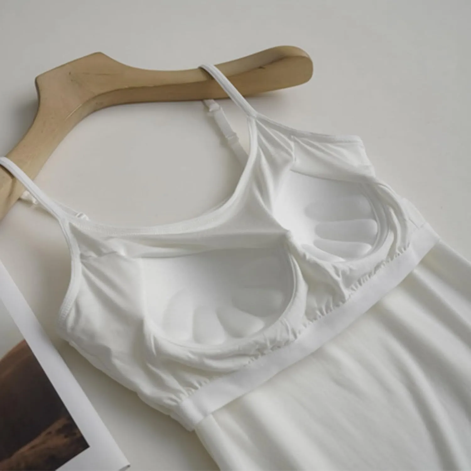 Camisole Tops for Women Built in Bra Summer Adjustable Spaghetti Strap Cami Tank Longline Sports Undershirts