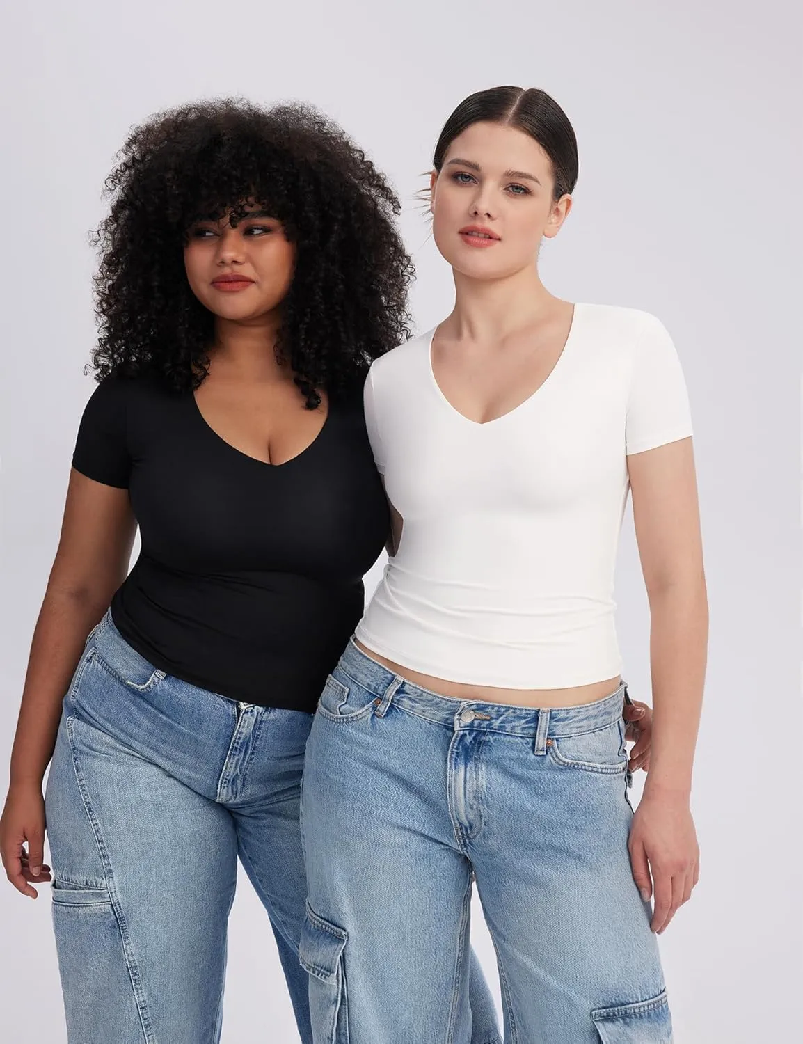 PUMIEY Women's V Neck Short Sleeve T Shirts Slim Fit Going Out Tops Sexy Basic Tee Sharp Collection