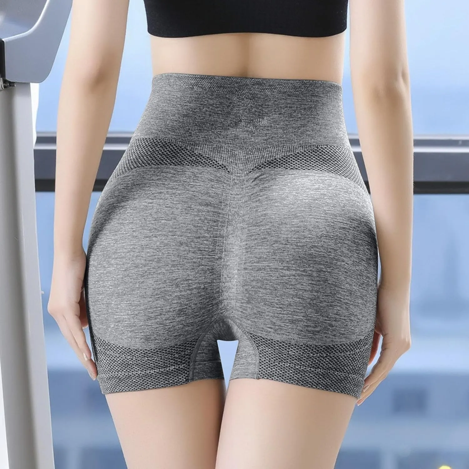 Women's Solid Color Fashionable Seamless Tight Casual Yoga Shorts Yoga Pants Women Short