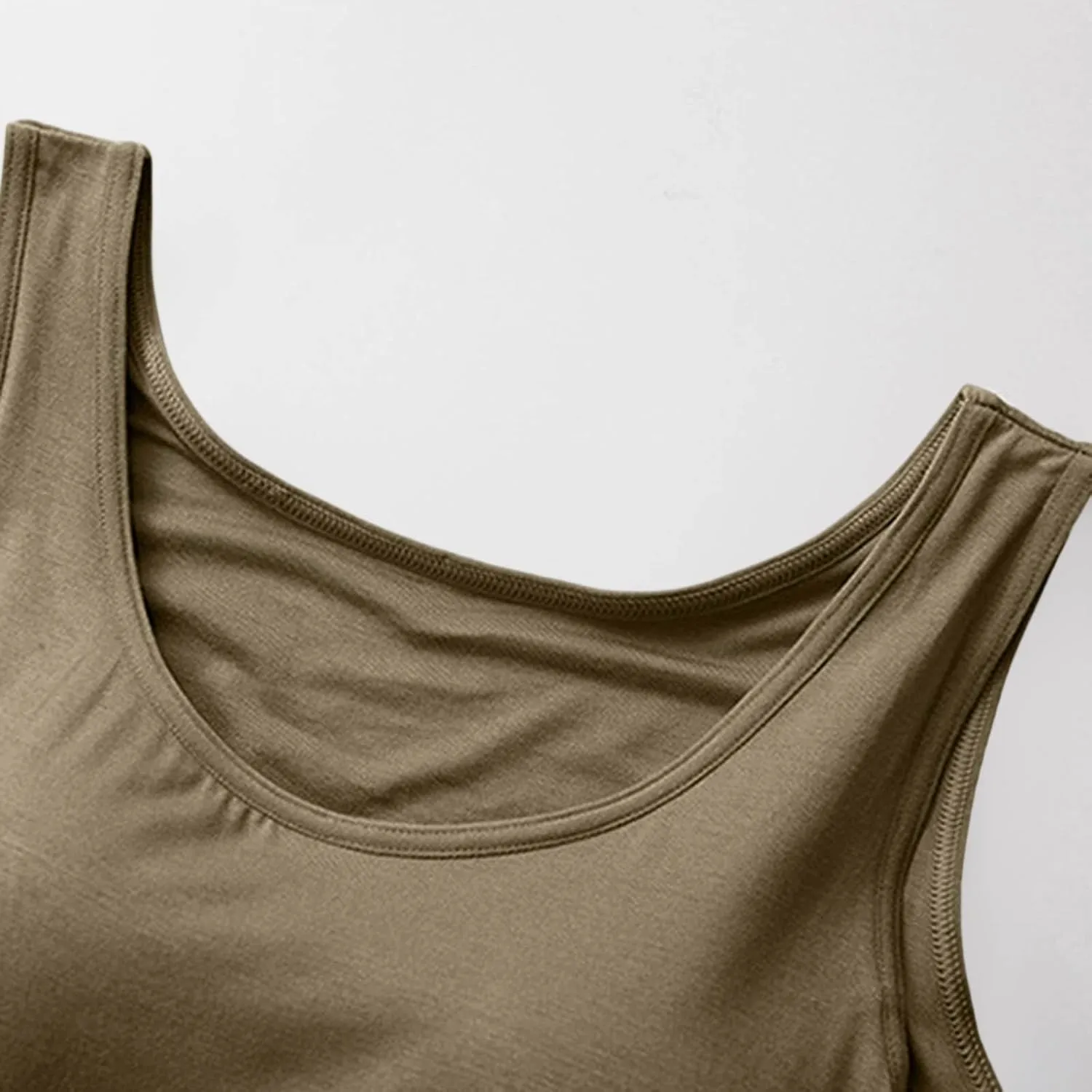 Womens Tank Tops with Built in Bra 2025 Summer Casual Sleeveless Padded Padded Sports Workout Yoga Gym Undershirt