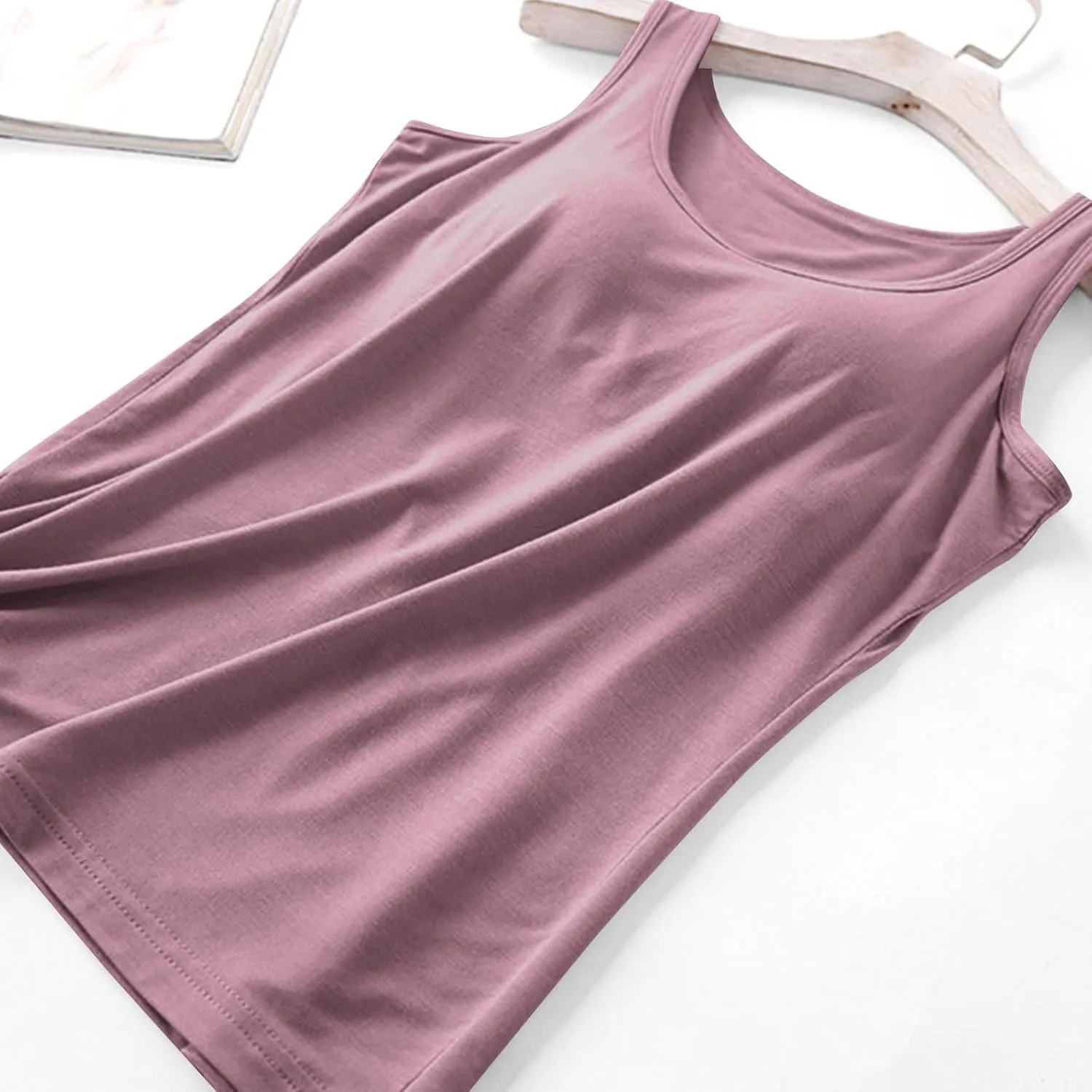Womens Tank Tops with Built in Bras Soft Sleeveless Tank Tops Solid Scoop Neck Shirts Basic Workout Top Undershirt Tee